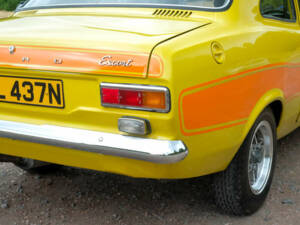 Image 34/50 de Ford Escort RS 2000 (1974)