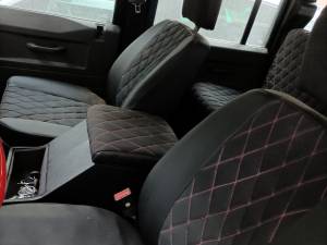 Bild 15/20 von Land Rover Defender 110 (1992)