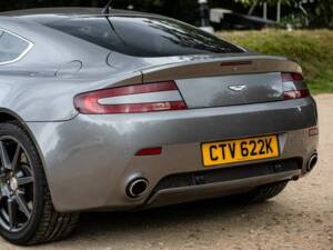 Image 10/50 of Aston Martin V8 Vantage (2006)