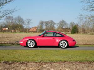 Image 7/46 of Porsche 911 Carrera (1997)