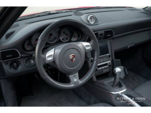 Image 16/30 of Porsche 911 Carrera S (2008)