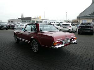 Image 6/27 of Mercedes-Benz 280 SL (1970)