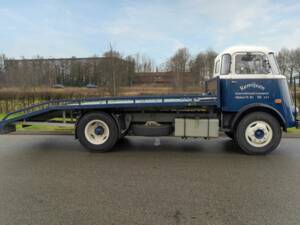 Imagen 2/5 de DAF T1300 (1968)