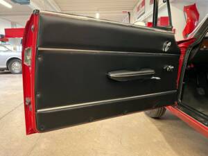 Image 5/20 of Alfa Romeo Giulia GT 1300 Junior (1971)