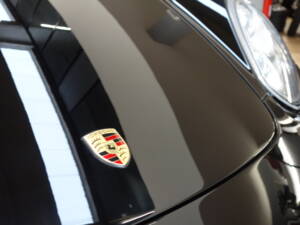 Immagine 10/38 di Porsche Cayman S Black Edition (2011)