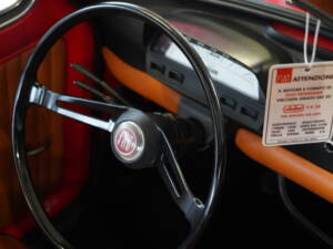 Image 27/28 of FIAT 500 L (1971)