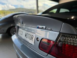 Image 16/53 of BMW M3 (2002)