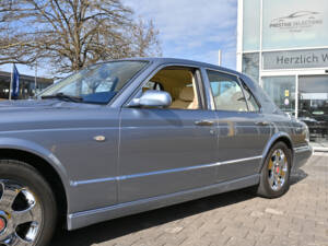 Image 26/29 of Bentley Arnage Le Mans (2001)