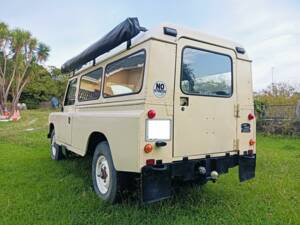 Afbeelding 5/23 van Land Rover 110 (1990)