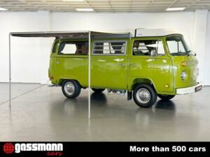 Image 6/15 of Volkswagen T2b Westfalia (1977)