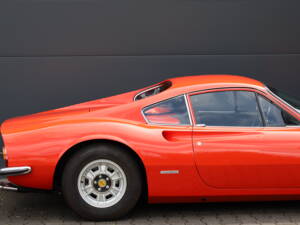Bild 29/35 von Ferrari Dino 246 GT (1972)