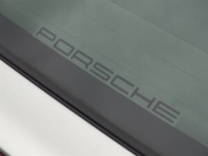 Bild 43/100 von Porsche 911 Carrera 4S (2002)