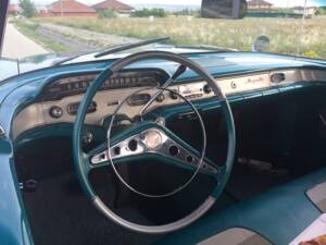 Image 12/13 of Chevrolet Impala Sport Coupe (1958)