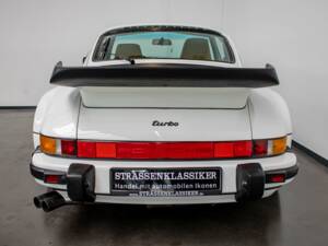 Image 9/21 de Porsche 911 Turbo 3.3 (1987)