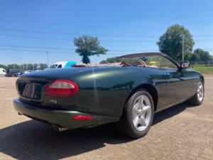 Bild 2/33 von Jaguar XK8 4.0 (1997)