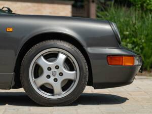 Immagine 37/50 di Porsche 911 Carrera 4 (1990)