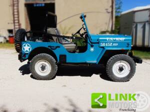 Image 4/10 of Willys-Viasa CJ-3B (1973)