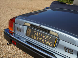 Image 17/50 of Jaguar XJS 5.3 V12 (1989)