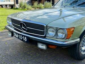 Image 12/22 of Mercedes-Benz 350 SLC (1972)