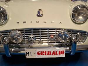 Image 17/41 of Triumph TR 3A (1960)