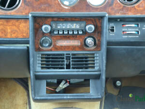 Imagen 34/50 de Rolls-Royce Silver Shadow II (1978)