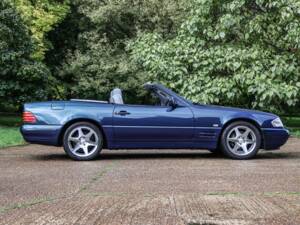 Imagen 2/24 de Mercedes-Benz SL 320 &quot;Special Edition&quot; (1998)