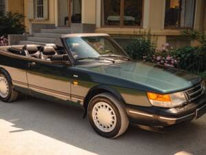 Bild 31/45 von Saab 900 S (1992)