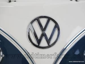 Image 13/15 of Volkswagen T1 Samba (1966)
