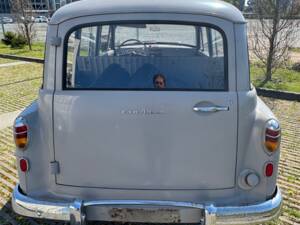 Bild 4/13 von Opel Olympia Rekord Caravan (1954)