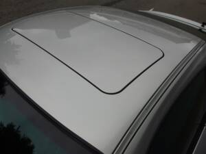 Bild 18/100 von Porsche 911 Carrera 4S (2002)