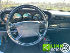 Bild 9/10 von Porsche 911 Carrera (1996)