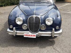 Image 10/49 of Jaguar Mk II 3.8 (1963)