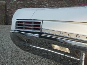 Image 45/50 of Oldsmobile Dynamic 88 (1966)