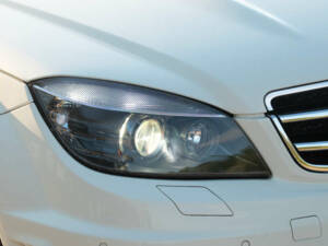 Immagine 41/50 di Mercedes-Benz C 63 AMG T (2009)