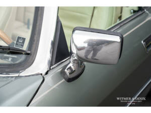 Image 23/35 of Jaguar XJS 4.0 (1995)