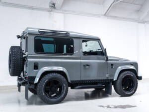 Bild 5/31 von Land Rover Defender 90 TD4 (2008)