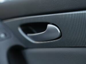 Image 45/50 of Mercedes-Benz SL 350 (2005)