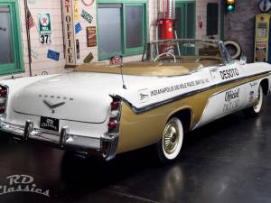 Image 4/50 of DeSoto Fireflite Indy 500 Pace Car (1956)