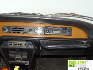 Image 7/10 de Lancia Fulvia 1.3 S (1973)