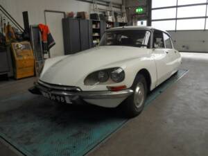 Imagen 13/50 de Citroën DS 20 A (1972)