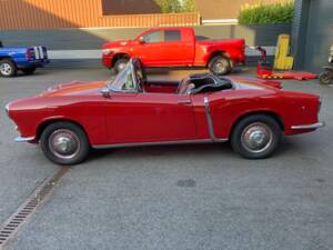 Image 8/22 of FIAT 1200 Spyder (1957)