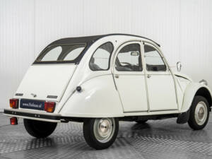 Image 2/50 de Citroën 2 CV 6 (1988)