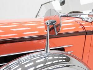 Imagen 11/15 de Auburn 852 Phaeton (1936)
