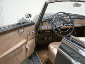 Image 10/24 of Mercedes-Benz 300 Cabriolet D (1953)