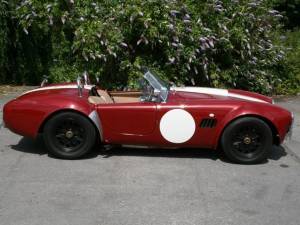 Image 8/10 of AC Cobra 289 (2007)