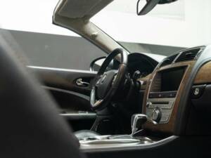 Image 37/46 of Jaguar XKR (2008)