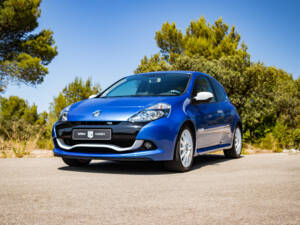 Image 30/40 of Renault Clio Gordini R.S. (2012)