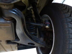Image 52/66 of Mercedes-Benz 200 TE (1989)
