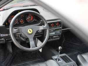 Immagine 45/50 di Ferrari 328 GTB (1986)