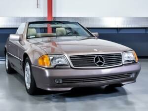 Imagen 5/7 de Mercedes-Benz 300 SL (1993)